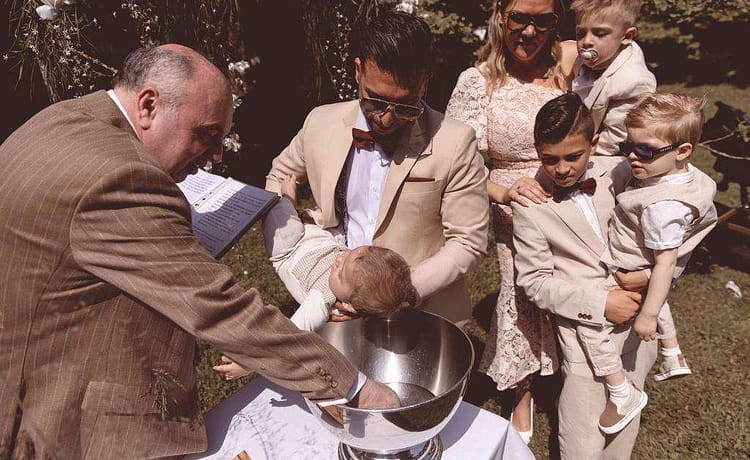 Freie Taufe im Freien - Taufe ohne Kirche 10 Taufe ohne Kirche